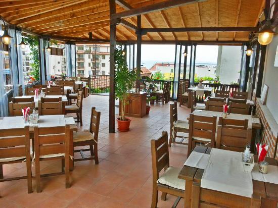 Vintage Restaurant & Grill
